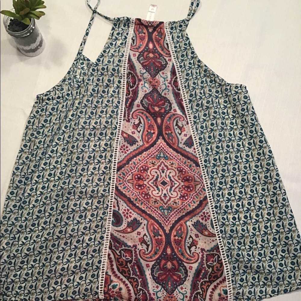3/$15 Xhilaration Spaghetti Strap Tank Top, small - Picture 4 of 8